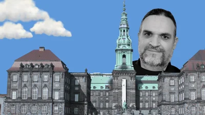 Claus har kodet millioner af datapunkter for at kigge politikerne efter i sømmene